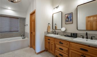 923 Michael Ct, Incline Village, NV 89451