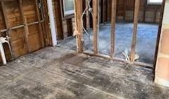 232 N. 5th, Douglas, WY 82633