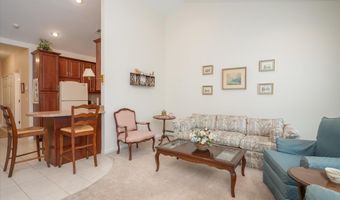 12 Sarah Ct, Amityville, NY 11701