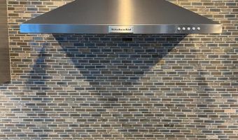 7702 TRAMMELL Rd, Annandale, VA 22003