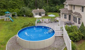 106 Stonecroft Ln, Coventry, CT 06238