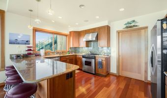 1950 BEACH LOOP Dr SW, Bandon, OR 97411