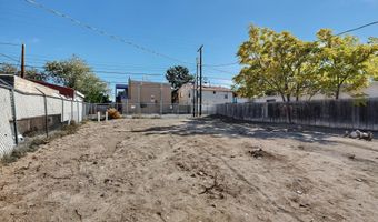 116 STANFORD Dr SE, Albuquerque, NM 87106