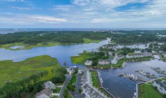 11200 SEABISCUIT Ln 101, Berlin, MD 21811