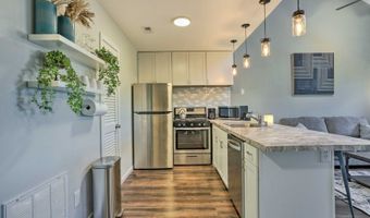 1 Big Sky Dr 6, Alloway, NJ 07462