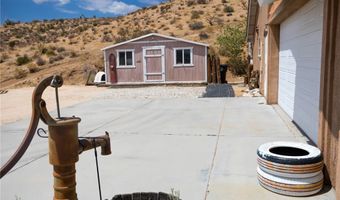 9696 Milpas Dr, Apple Valley, CA 92308