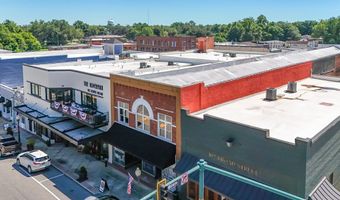 106 Broad St, Bainbridge, GA 39817