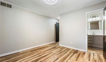 3 Boyce Dr, Bella Vista, AR 72715
