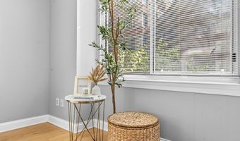 1020 N HIGHLAND St 524, Arlington, VA 22201