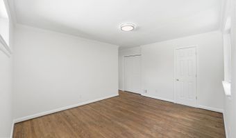 9831 SINGLETON Dr, Bethesda, MD 20817