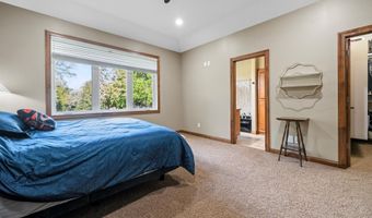 4201 Rue De Frenchman NE, Alexandria, MN 56308