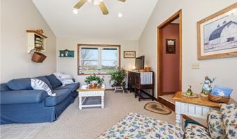 14472 Puzzey Rd, Albion, NY 14411