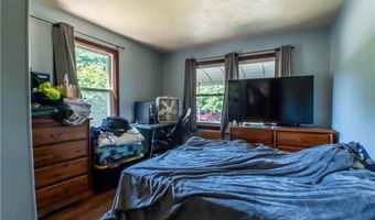 3007 E Waterloo Rd, Akron, OH 44312