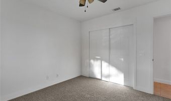 12490 Palomino Ln, Apple Valley, CA 92308