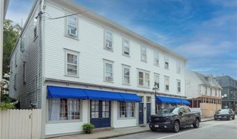 130 Spring St, Newport, RI 02840