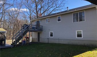 70 Mohawk St, Cumberland, RI 02864