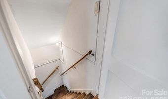 181 Courtland Pl, Asheville, NC 28801