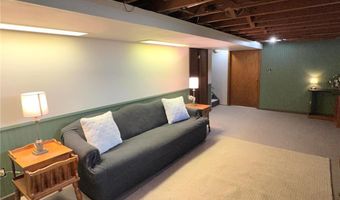 505 NW Bergen St, Adams, MN 55909