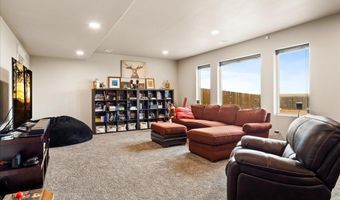 1437 SCENIC RIDGE Dr, Cheyenne, WY 82009