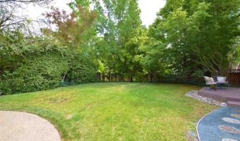 2051 Pebble Dr, Alamo, CA 94507