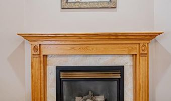 1459 S Windsor Dr, Ammon, ID 83406