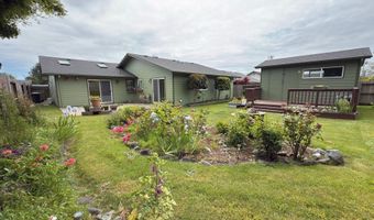 550 VELOPA Ct, Brookings, OR 97415