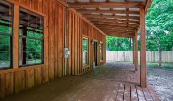 10064 Dummy Line Rd, Batesville, MS 38606