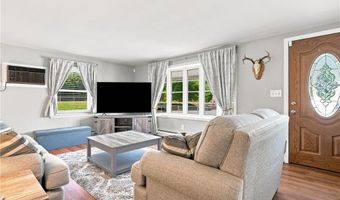 25 S Brookside Ave, North Providence, RI 02911
