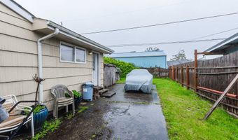 932 NOBLE Ave, Coos Bay, OR 97420
