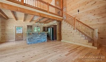 167 Apple Cove Rd, Banner Elk, NC 28604