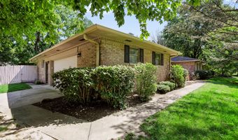 930 Mellowood Dr, Indianapolis, IN 46217