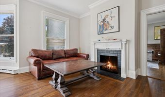 75 W Broadway, Bangor, ME 04401