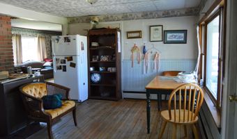 2 Swan Lake Ave, Belfast, ME 04915