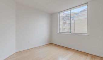 3835 9TH St N #1001W, Arlington, VA 22203