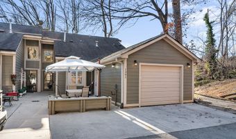 1301 Leeward Rd, Anderson, SC 29625