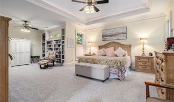 3698 Lakeview Dr, Tucker, GA 30084