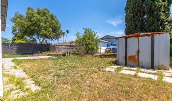 7495 San Vicente St, San Diego, CA 92114