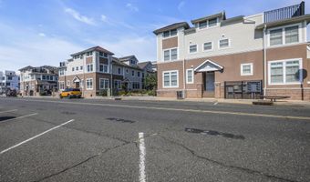 3 Grove Ct, Asbury Park, NJ 07712