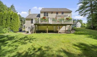 95 Lady Slipper Ln, Chester, NH 03036