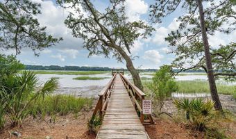 285 De La Gaye Pt, Beaufort, SC 29902