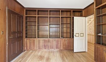 422 S Highland St, Ada, OK 74820