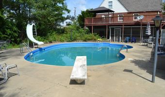 409 E. Elm St, Albion, IL 62806