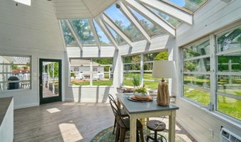 5360 Cleves Warsaw Pike, Cincinnati, OH 45238