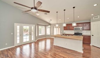 4815 W BUFFALO St, Chandler, AZ 85226