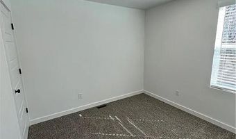 1040 Boardwalk Ave, Bentonville, AR 72713