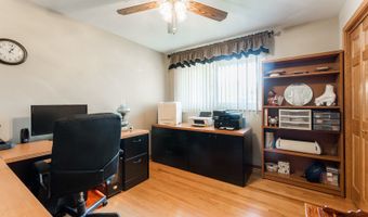 554 N Green Ridge St, Addison, IL 60101