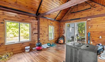 96 French St, Acton, ME 04001