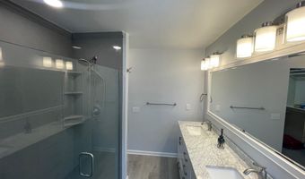 307 N Van Buren St, Auburn, IN 46706