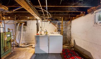 788 Union St, Bangor, ME 04401