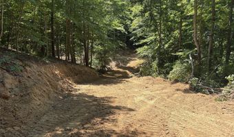 643 Pine Grove Rd, Beattyville, KY 41311